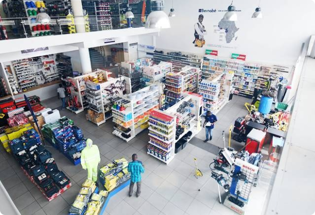 Un centre commercial au Plateau 2